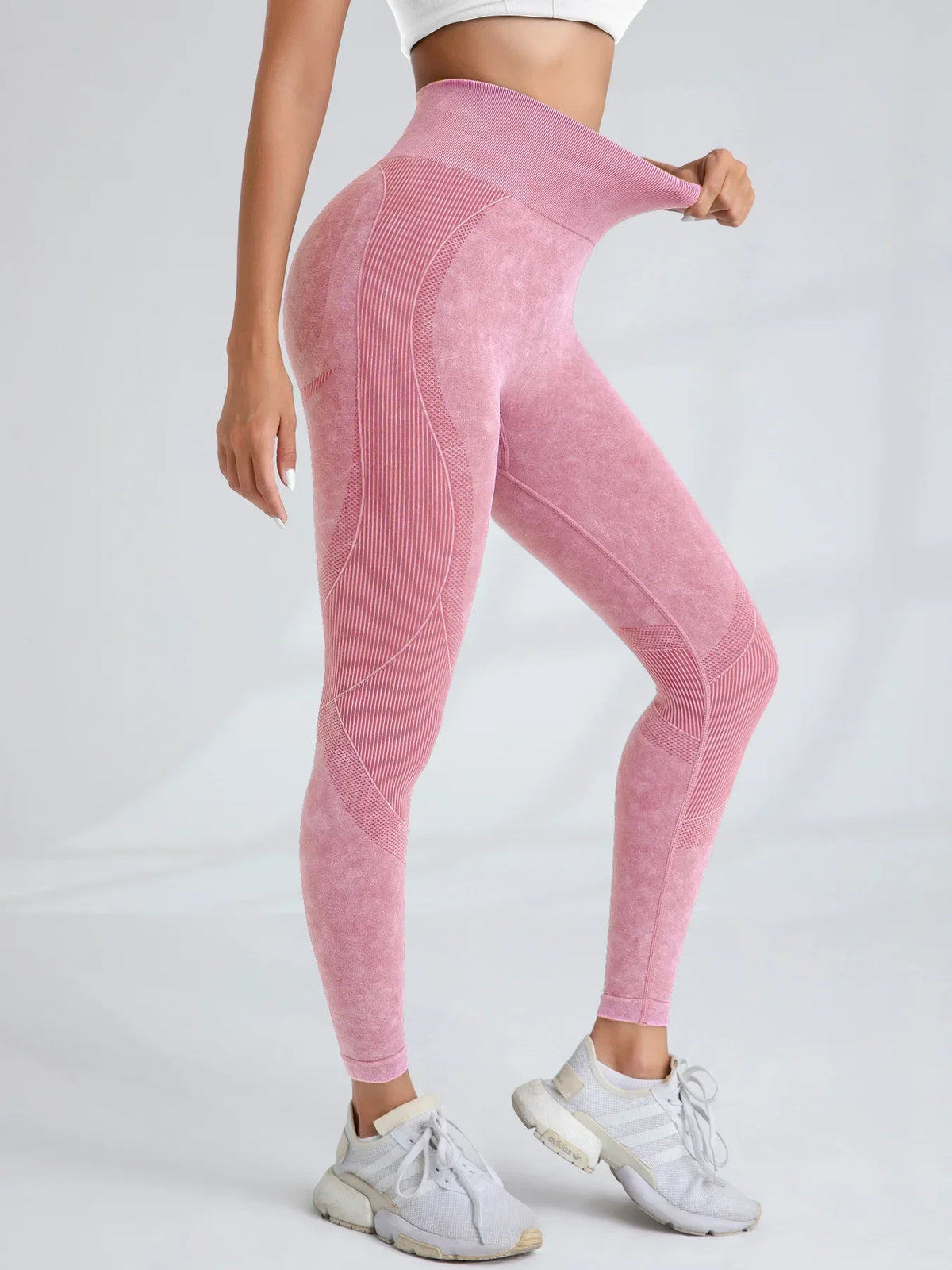 The Seamless Sculpting Legging™