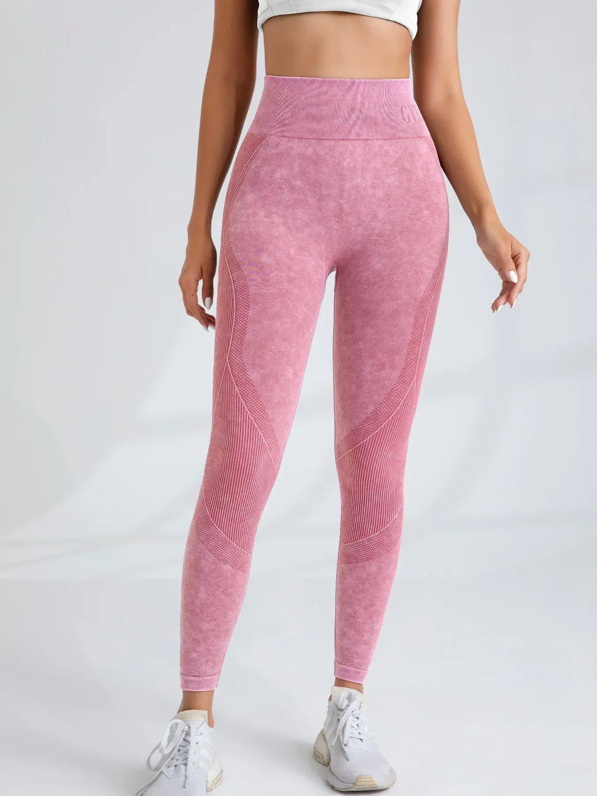 The Seamless Sculpting Legging™